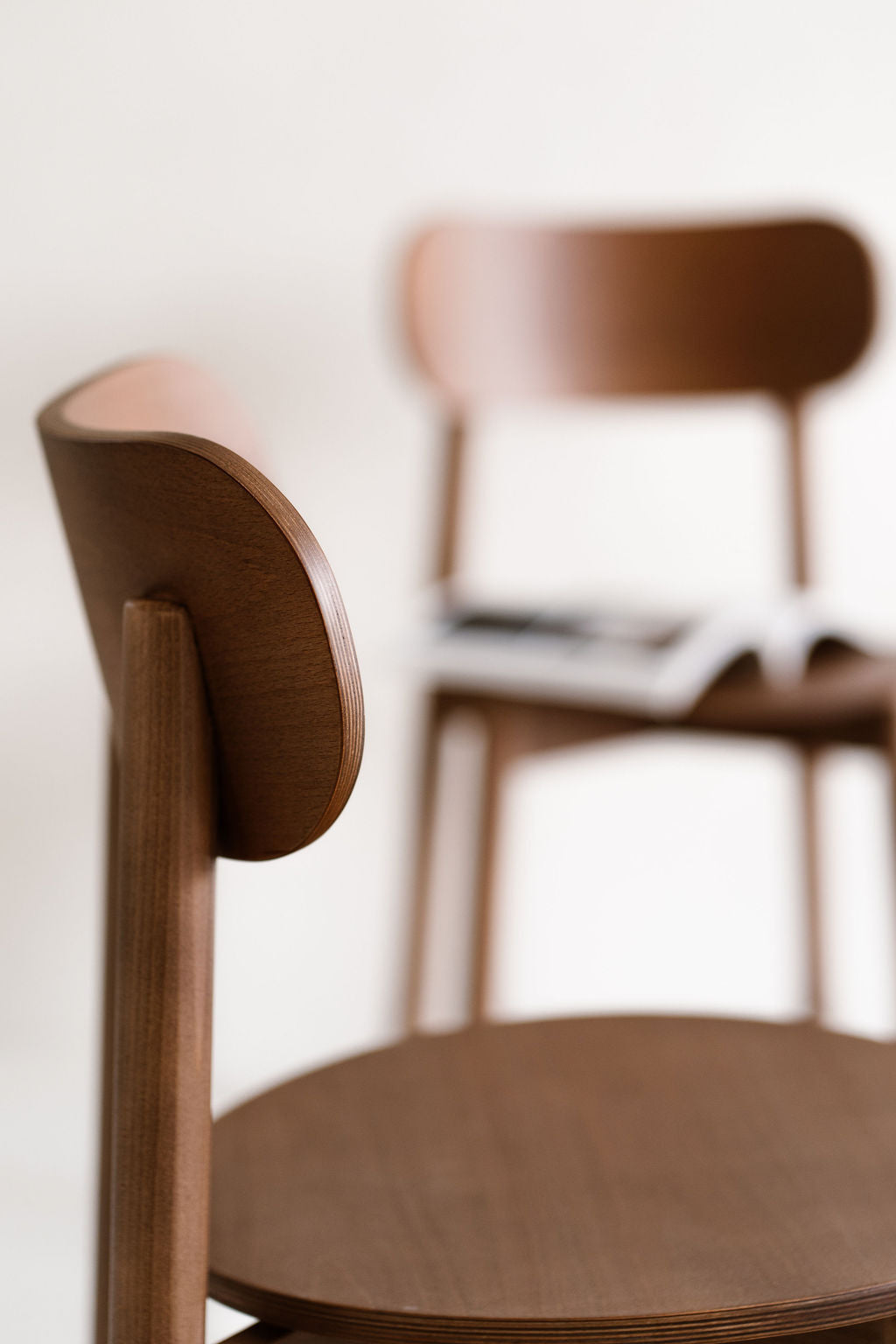 Praktisch, compact en goed zitcomfort: de Chair 1 van NOŪRA the label